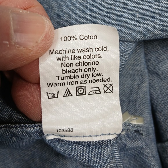 J.Crew Women's Chambray Button‎ Down Shirt XS Light Blue 100% Cotton - Picture 5 of 8